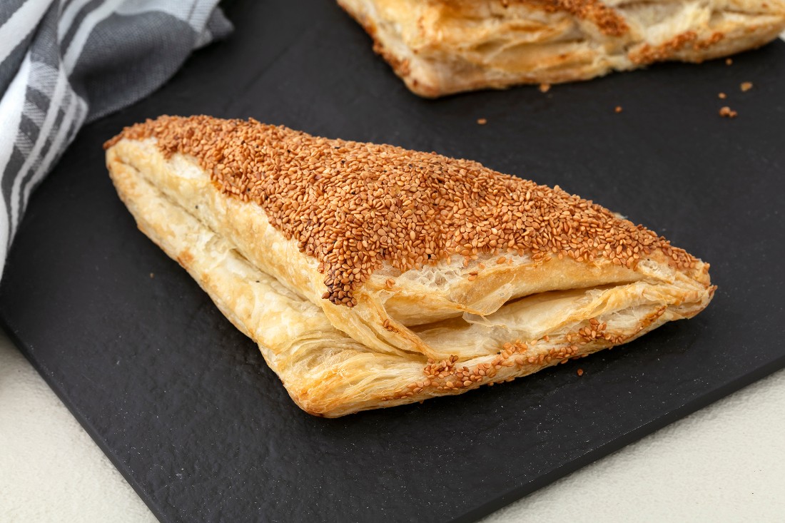 TALAŞ BÖREĞİ  PEYNİRLİ 100 gr